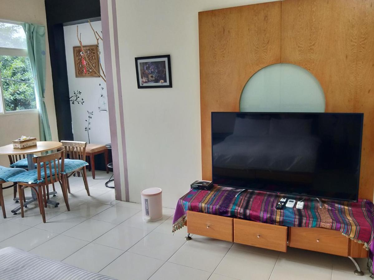 Sunday Inn جيوفين المظهر الخارجي الصورة